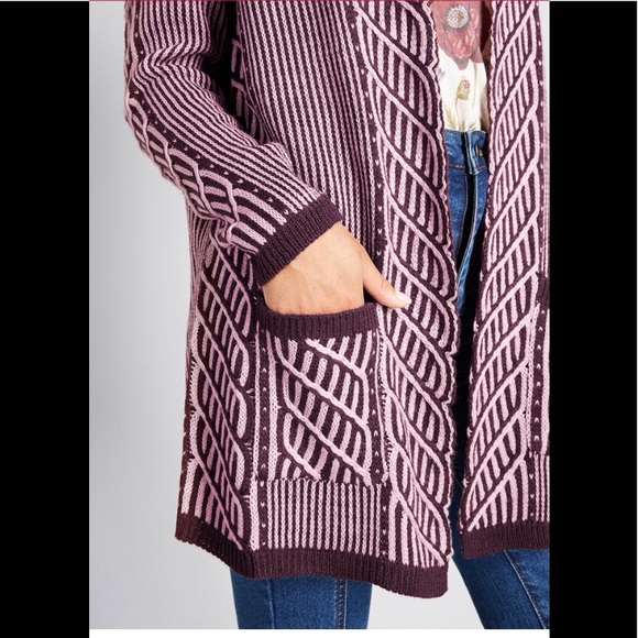 MODCLOTH STANDOUT CARDIGAN - Picture 4 of 8